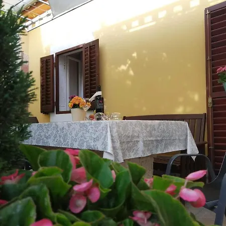 T&d Appartement Pula